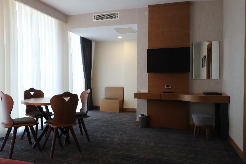 New Garden Hotel Diyarbakır エクステリア 写真